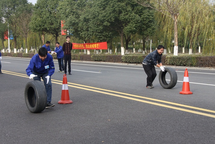 奔跑吧 兄弟！—記通鼎集團第八屆“慶元旦、共健身”冬季長跑比賽