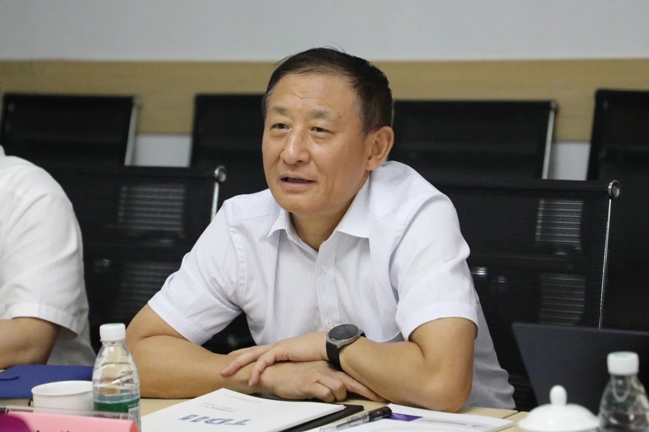 中国企业改革与发展研究会彭华岗会长一行到访通鼎集团考察交流